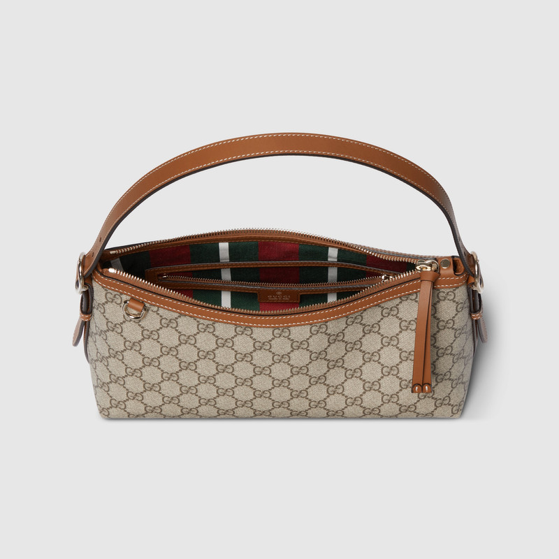 GG Emblem medium shoulder bag 7