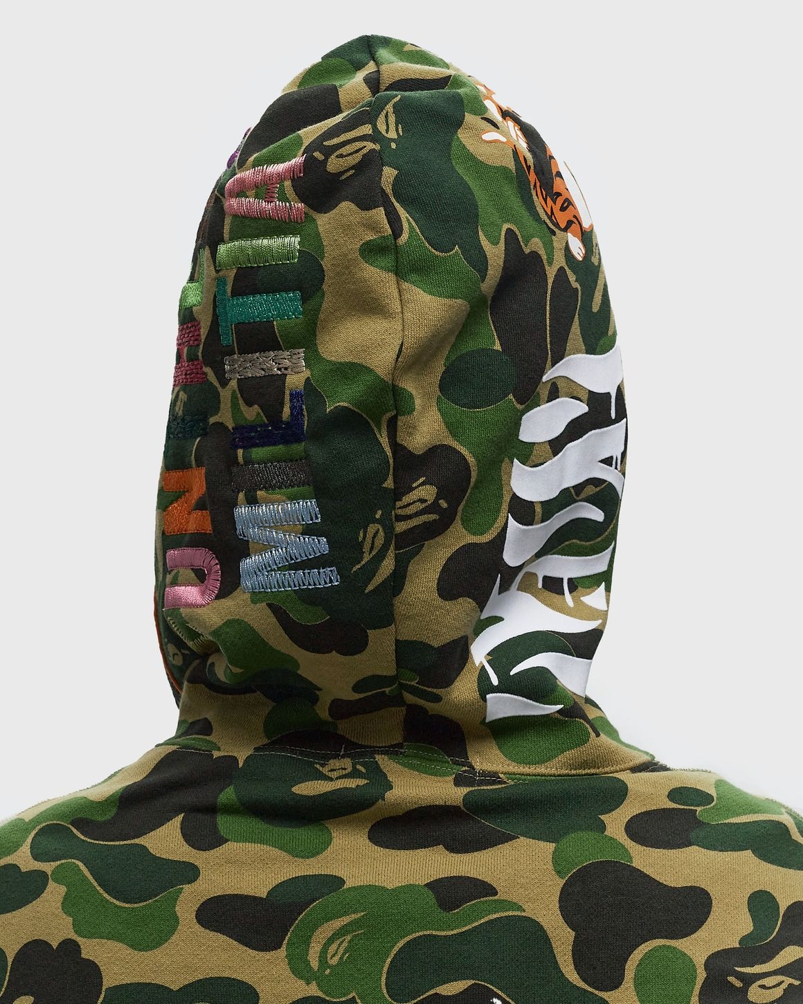 A BATHING APE® ABC CAMO TIGER FULL ZIP HOODIE | REVERSIBLE
