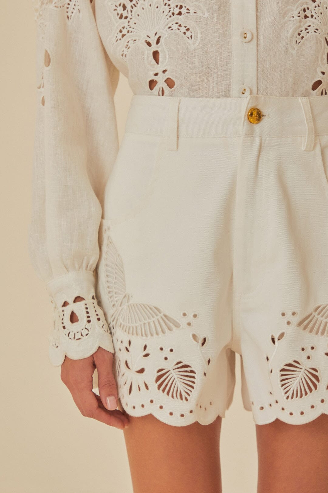 Richelieu Embroidered Shorts - 3