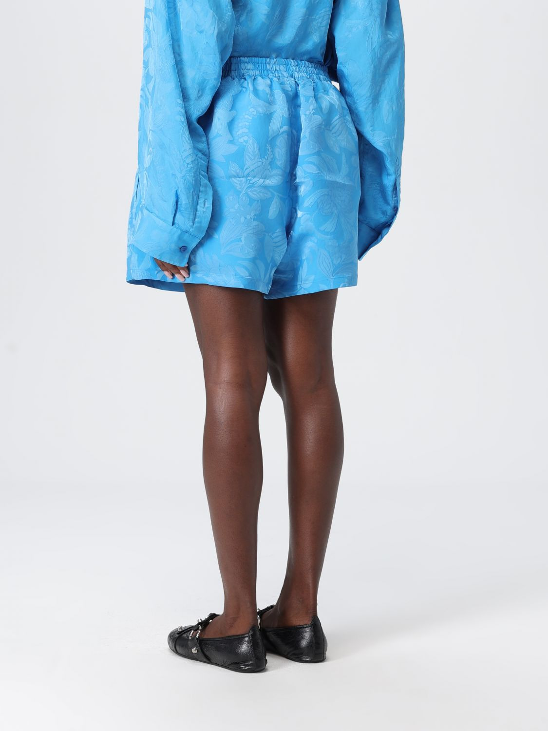 Short woman Balenciaga - 3
