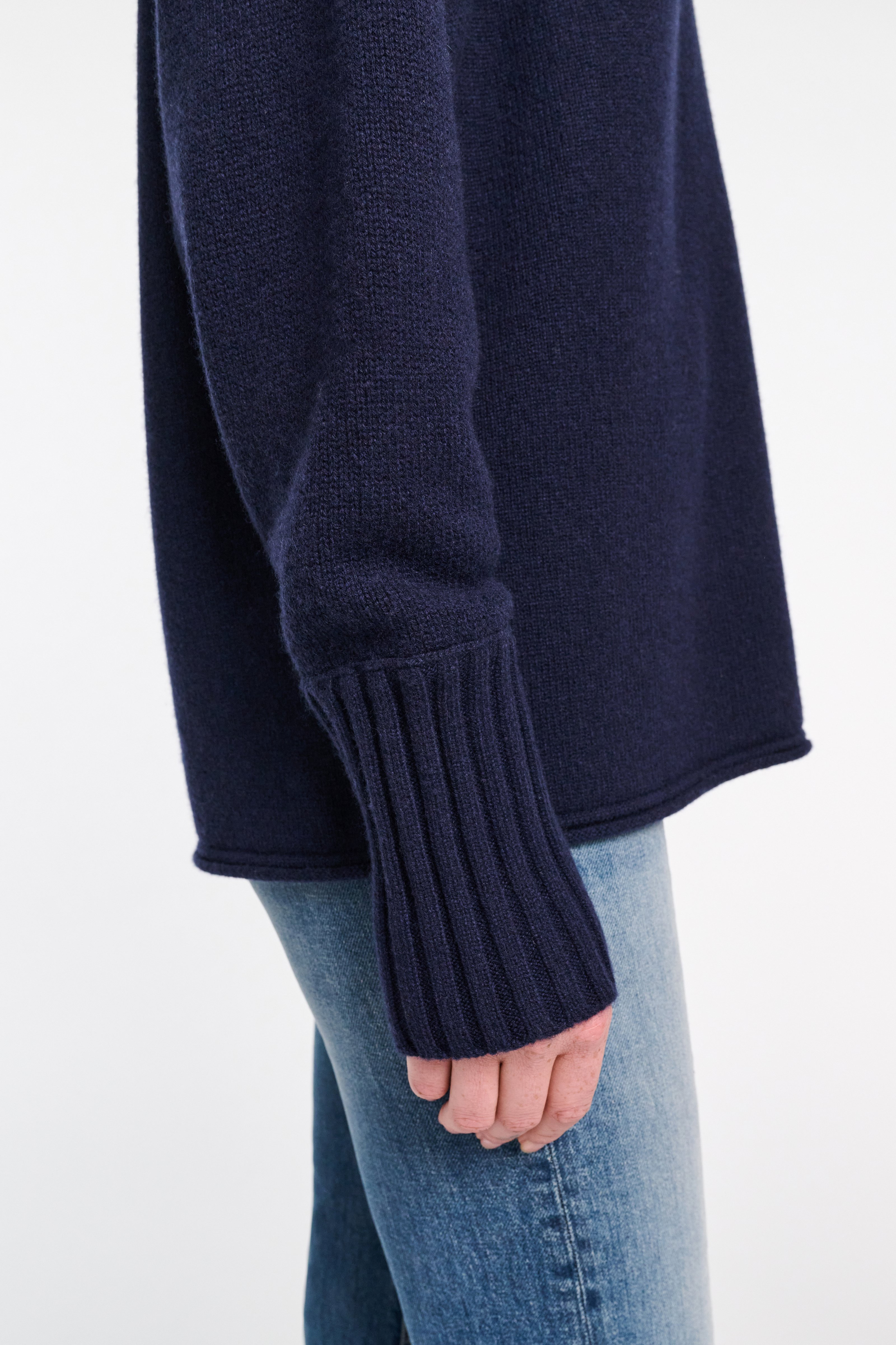 BOLD VOLUMES pullover - 5