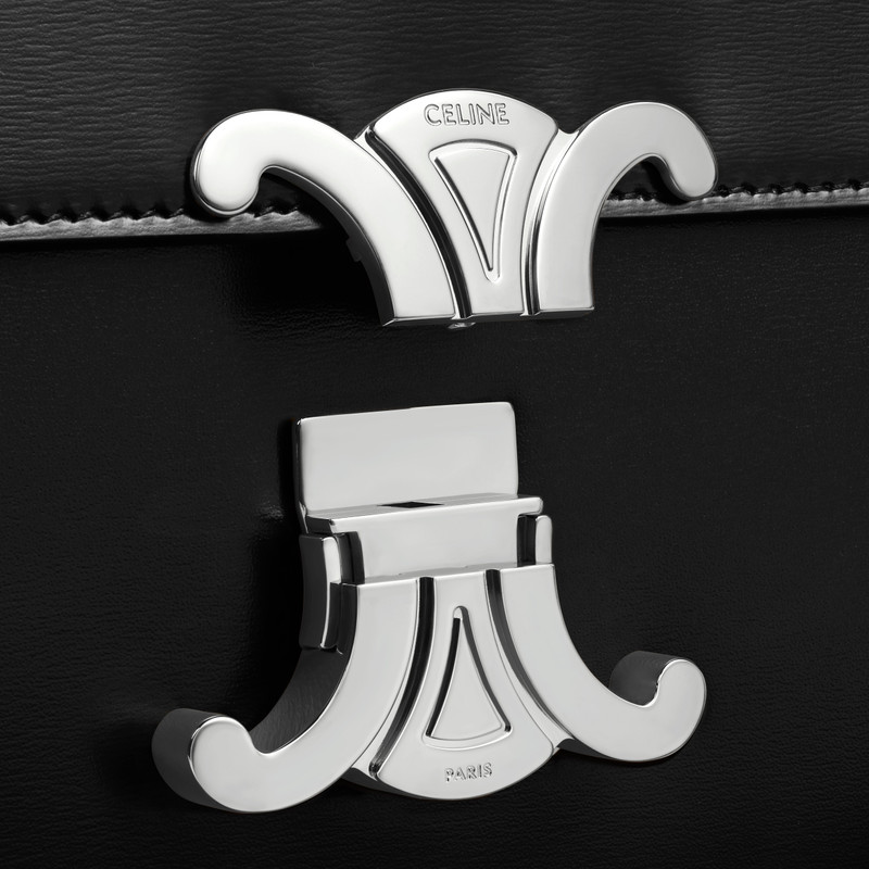 CLASSIQUE TRIOMPHE BAG in shiny calfskin 5