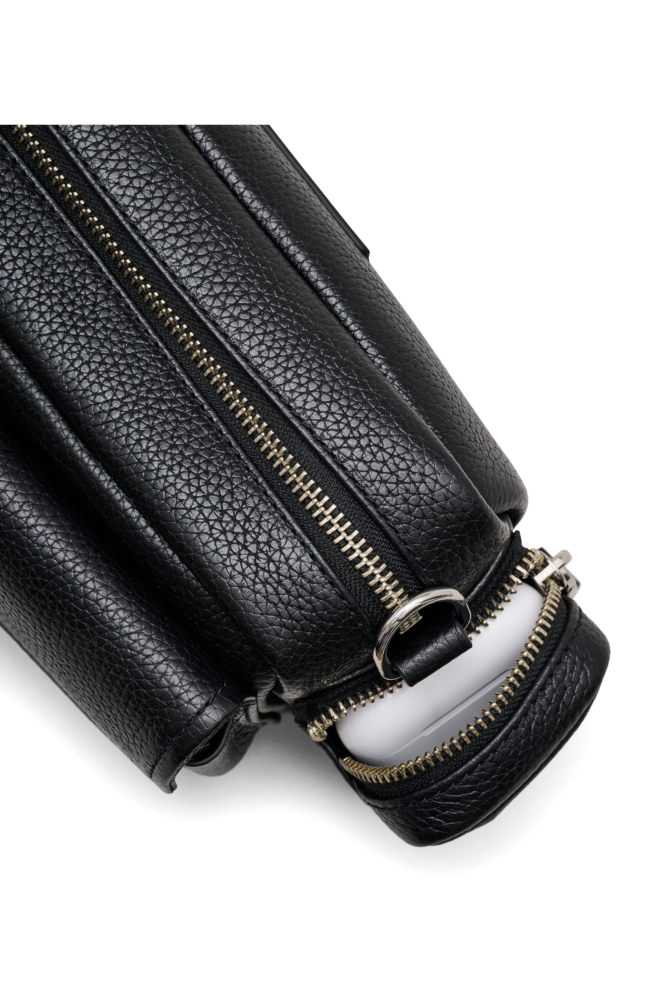 Marc Jacobs The Leather Cargo Bag in Black at Nordstrom - 6