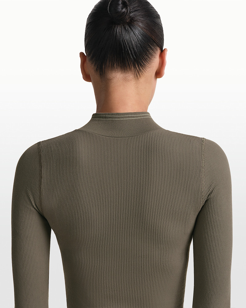 Nike NikeSKIMS Ribbed Seamless Women's Cropped Full-Zip Jacket outlook