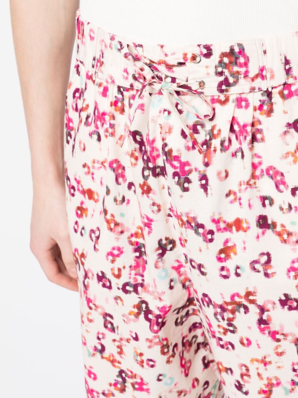 GRAPHIC-PRINT SHORTS - 4