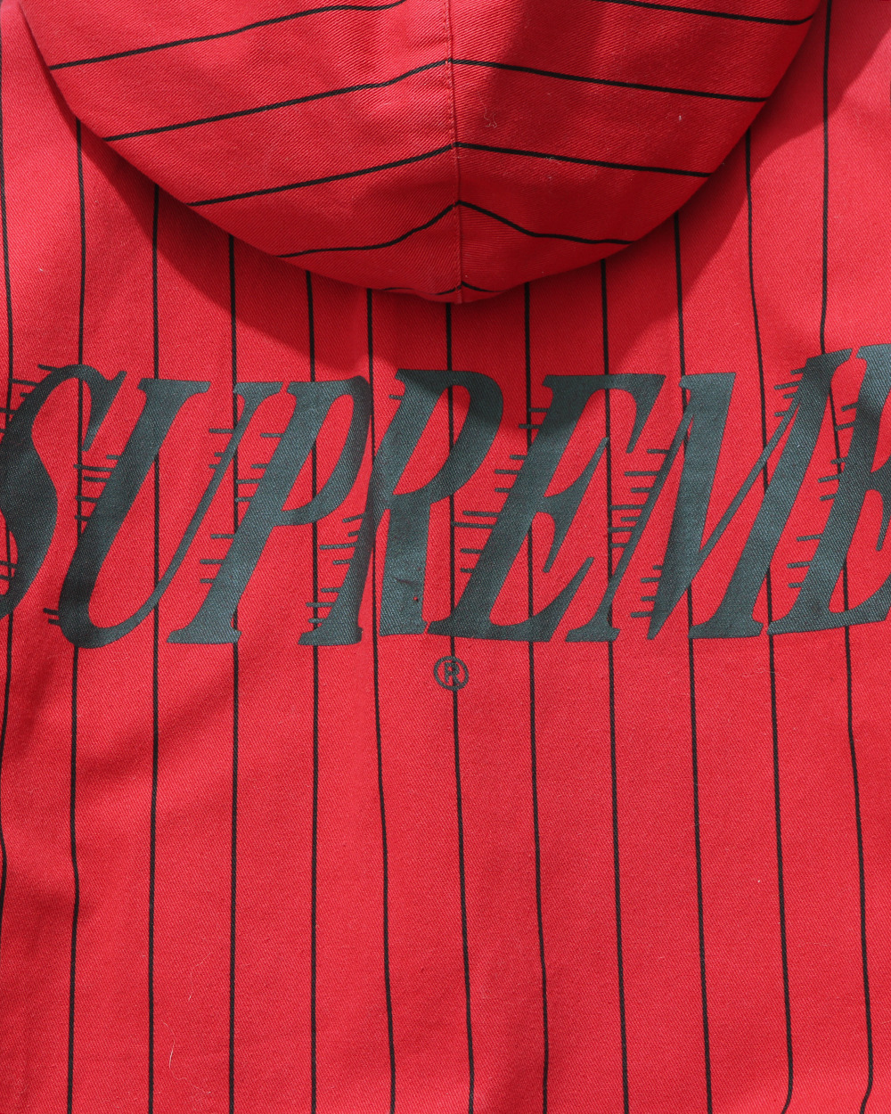 Supreme - 17