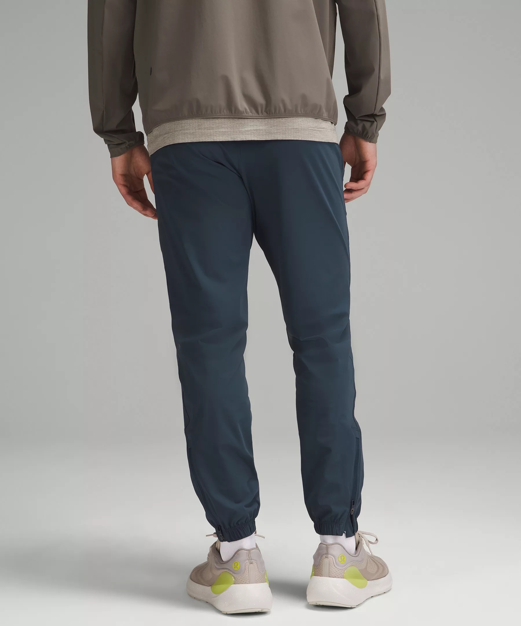 Pace Breaker Jogger - 3