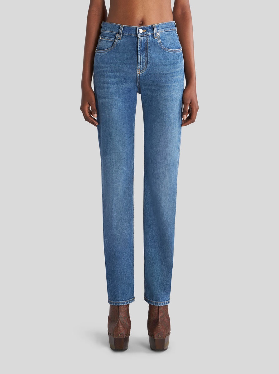 DENIM JEANS WITH EMBROIDERED PATCH - 2