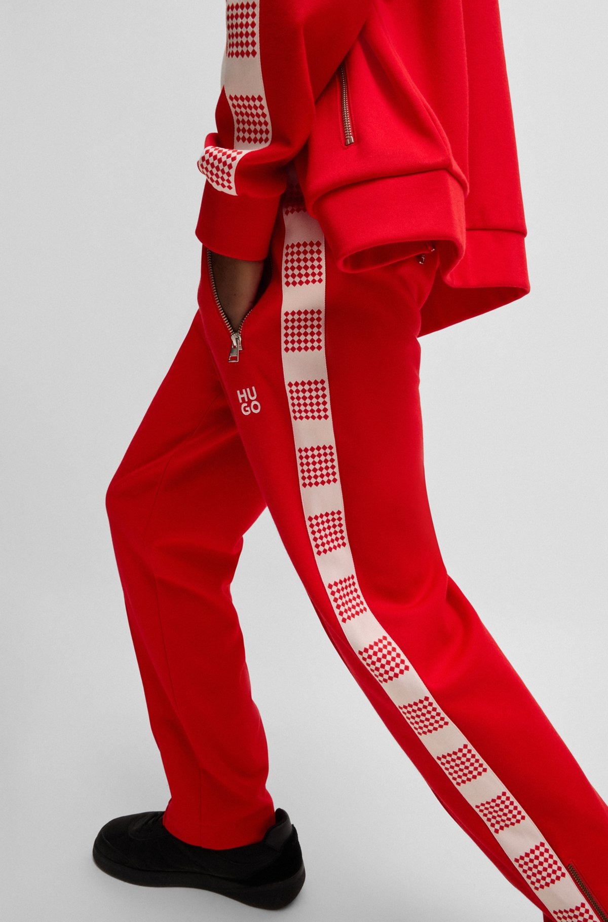 TRACKSUIT BOTTOMS WITH CHECKED TAPE - 3