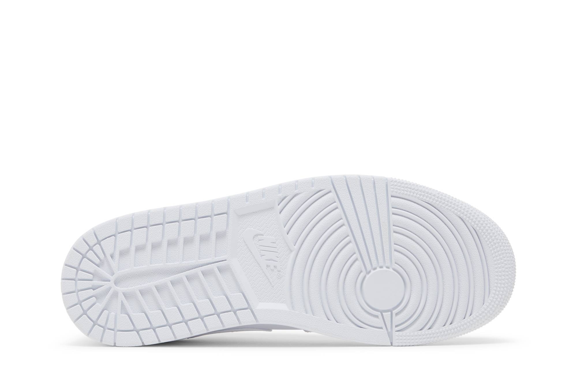 Air Jordan 1 Low 'Triple White' 2022 - 4