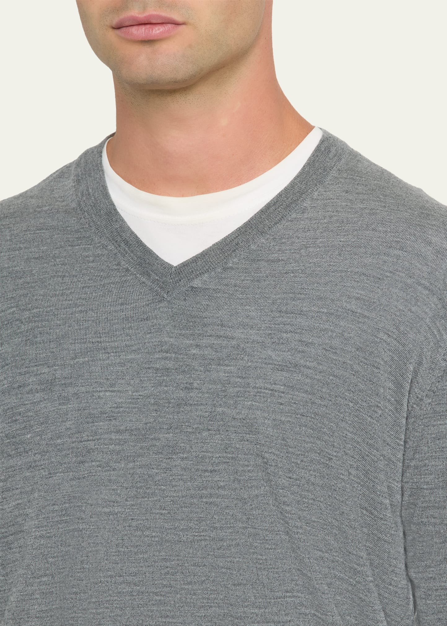 Men's Fine Gauge Wool and Cashmere V-Neck Sweater - 5