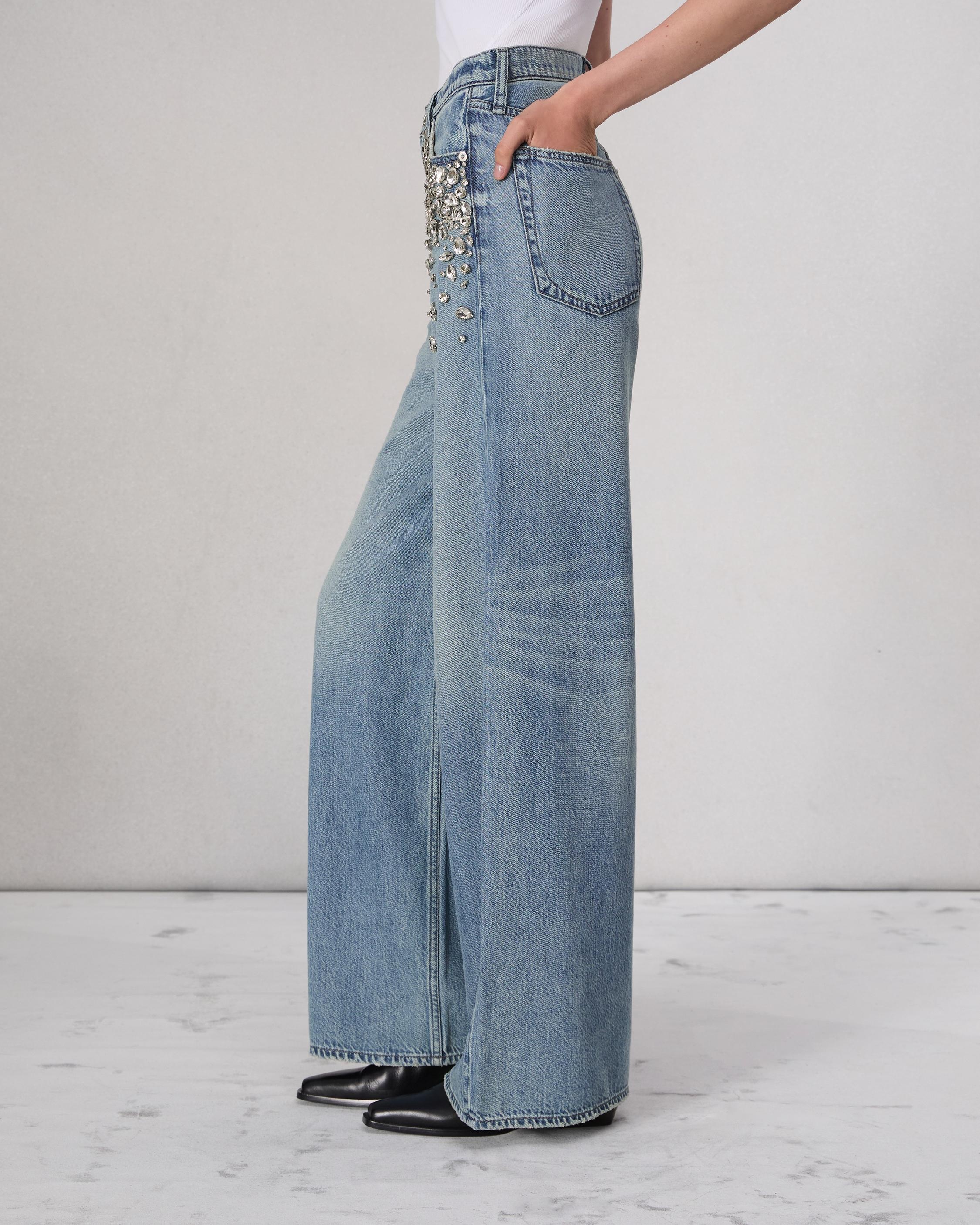 Featherweight Sofie Wide-Leg Jean
Featherweight Denim - 4