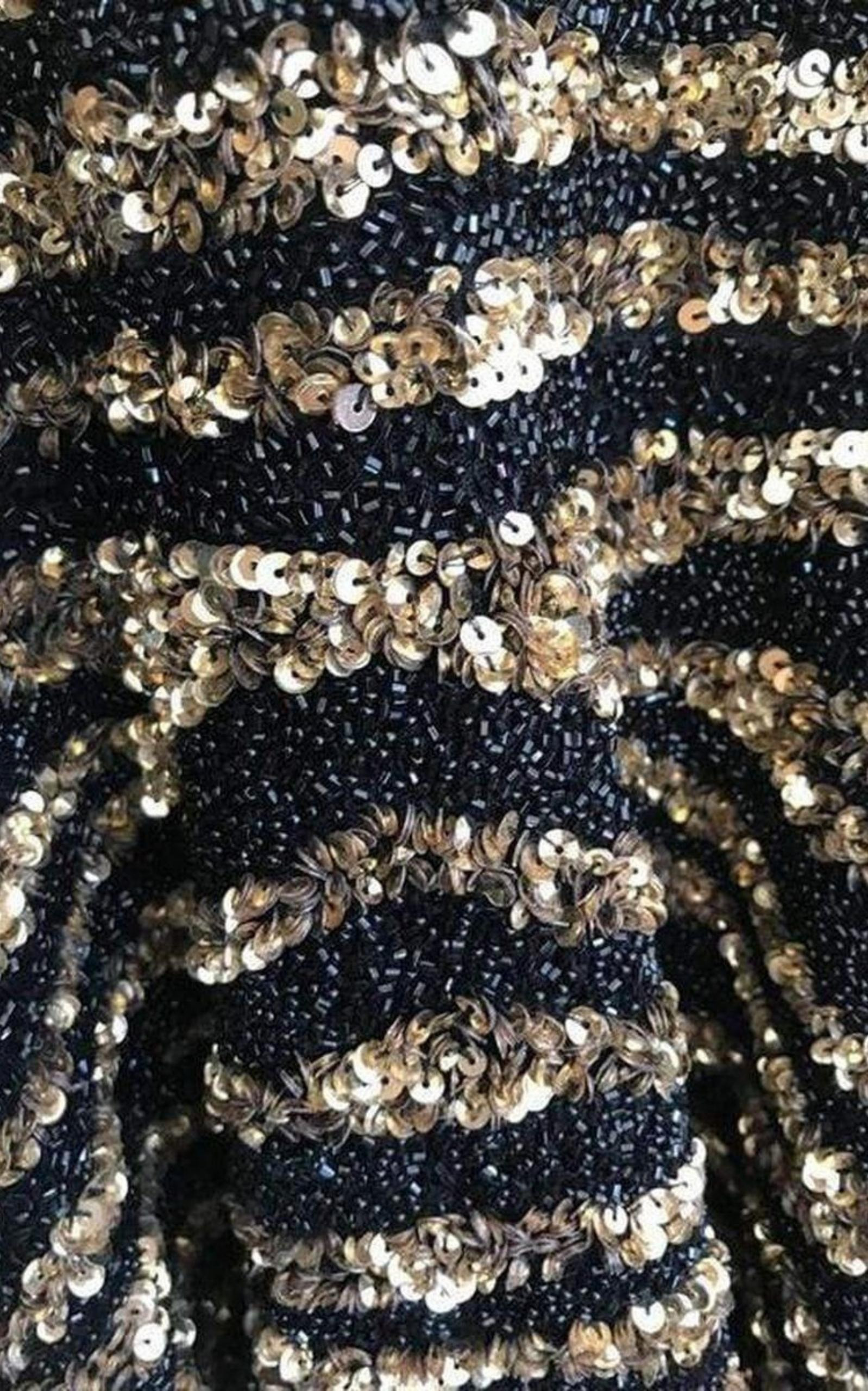 Naeem Khan - Naeem Khan Sequin V-Neck Fitted Cocktail Dress - 5