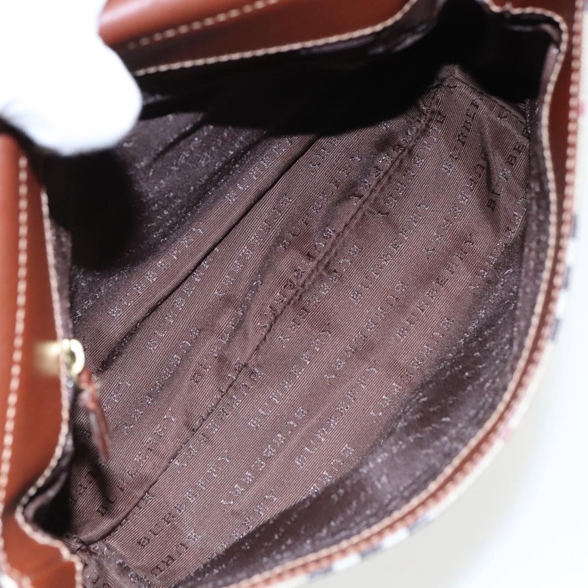 Burberry Nova Check Shoulder Bag Pvc Leather Beige - 11