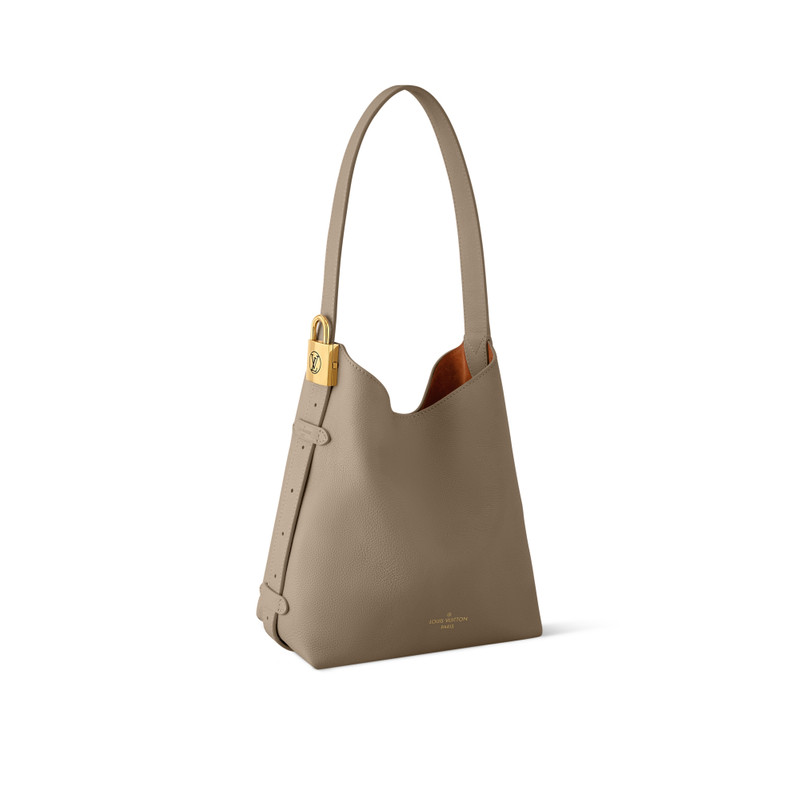 Louis Vuitton Low Key Hobo PM outlook