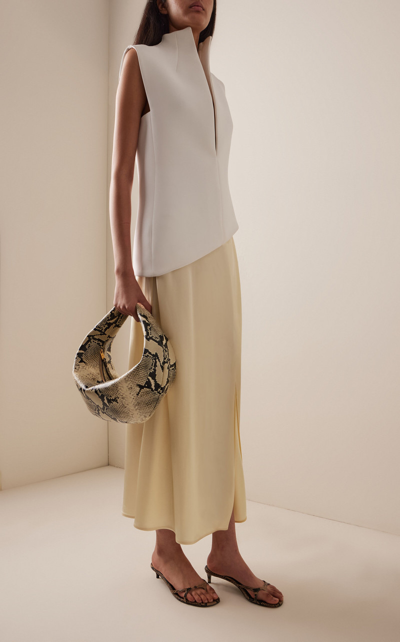 KHAITE Mila Sandal 35 black outlook