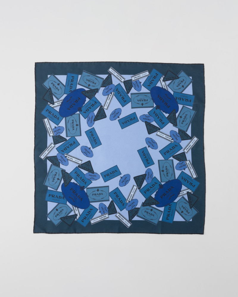 Printed twill scarf 3