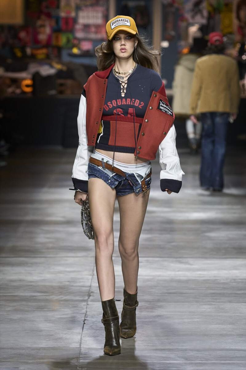 VARSITY BOMBER JACKET - 6