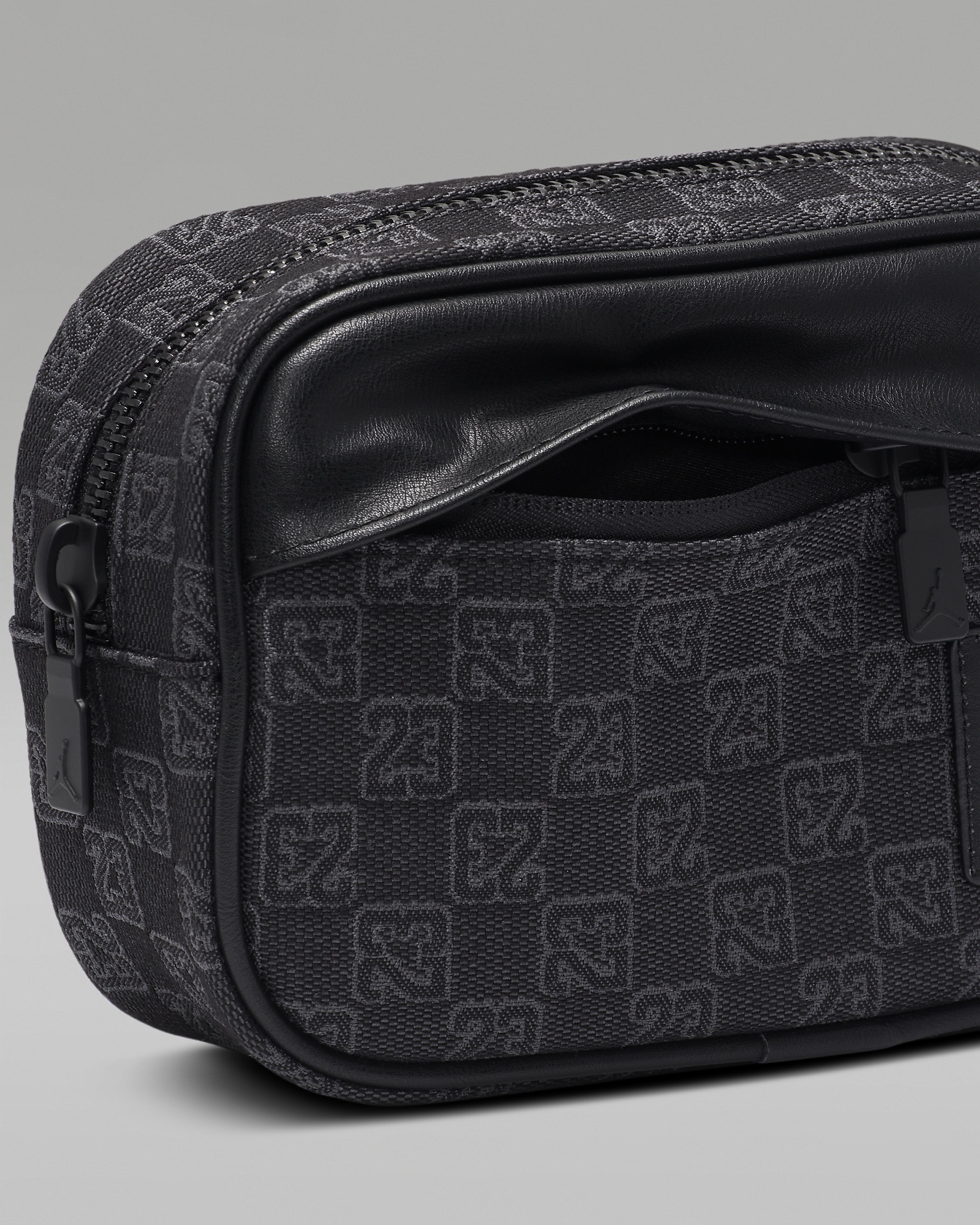 Jordan 23 Monogram Camera Bag (1.5L) - 6