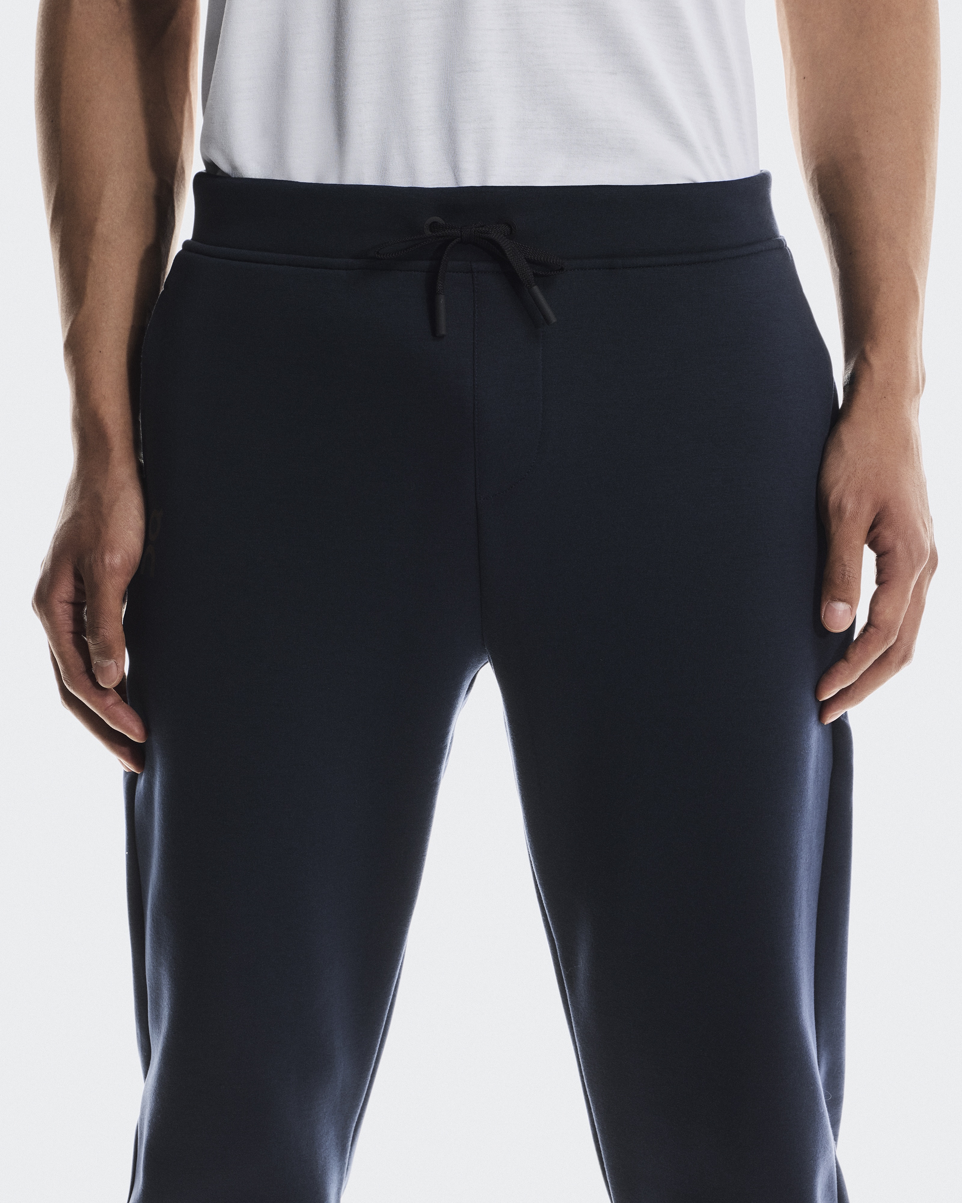 Focus Tech Sweatpants - 4