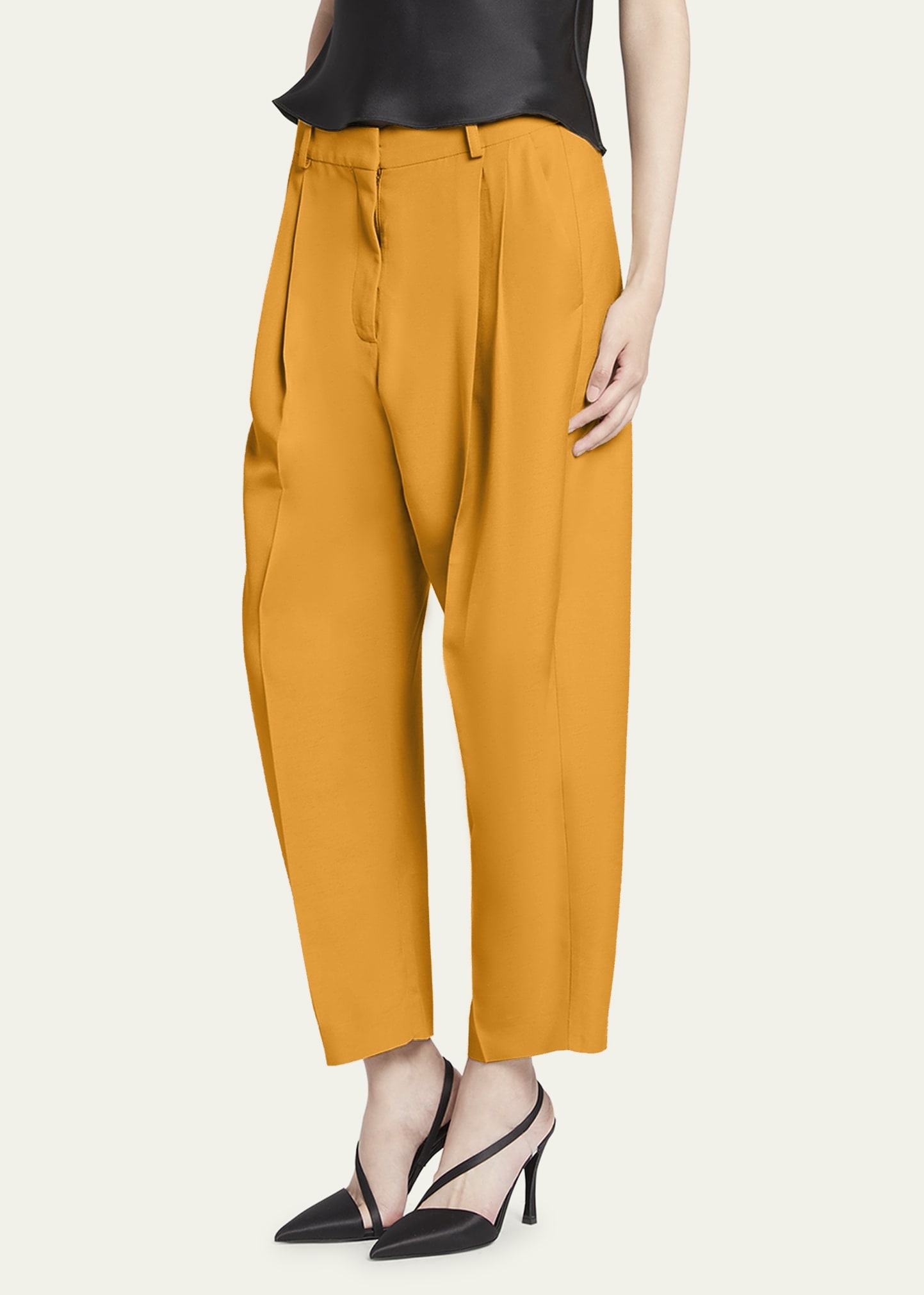 Iconic Pleated Crop Trousers - 4