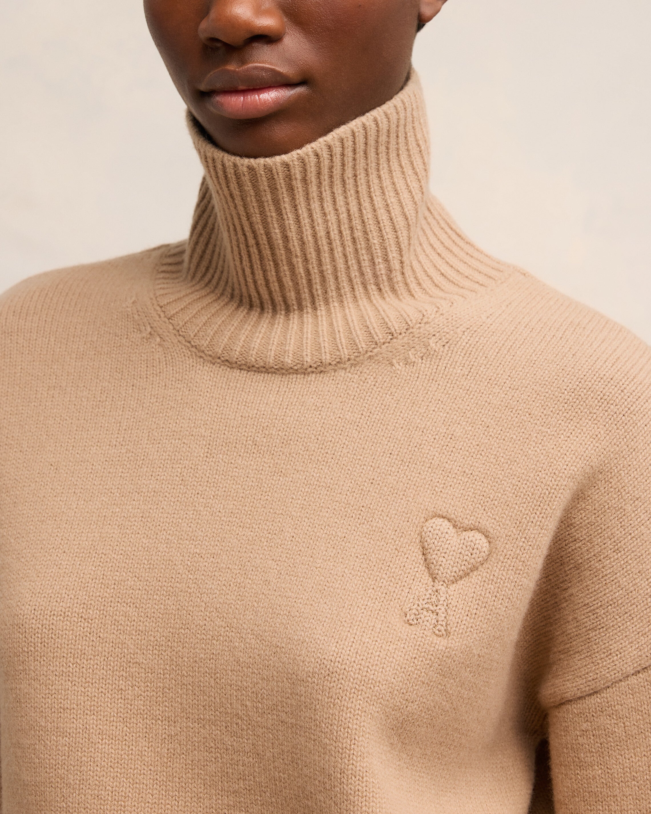 EMBOSSED AMI DE COEUR FUNNEL NECK SWEATER - 4