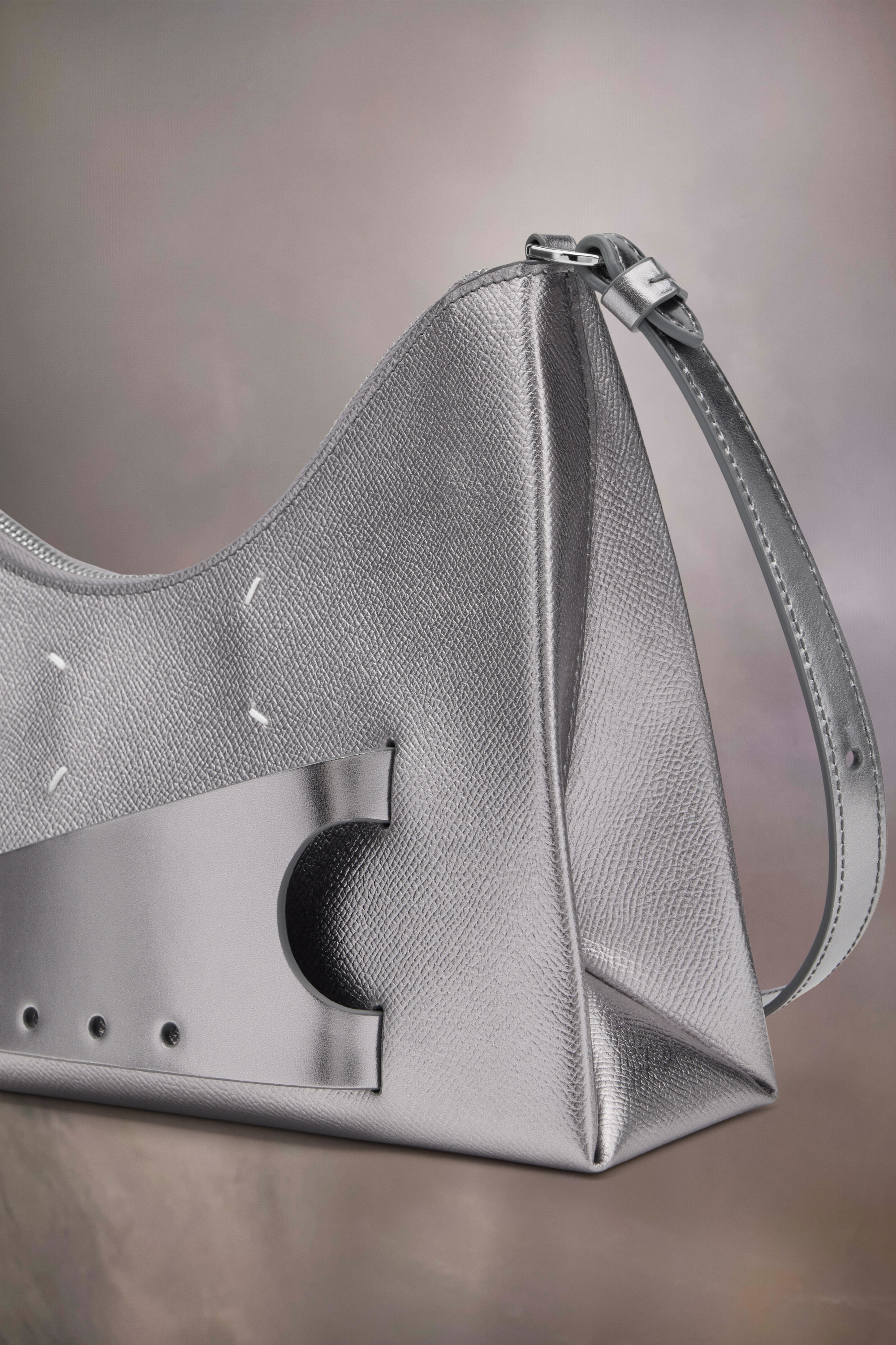 Maison Margiela Snatched Hobo Small | REVERSIBLE