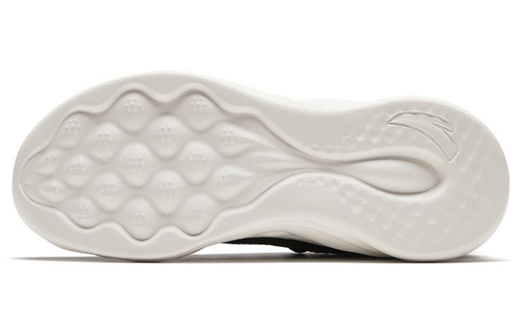 (WMNS) ANTA Fluffy 2 'Black White' 922345577-4 - 5