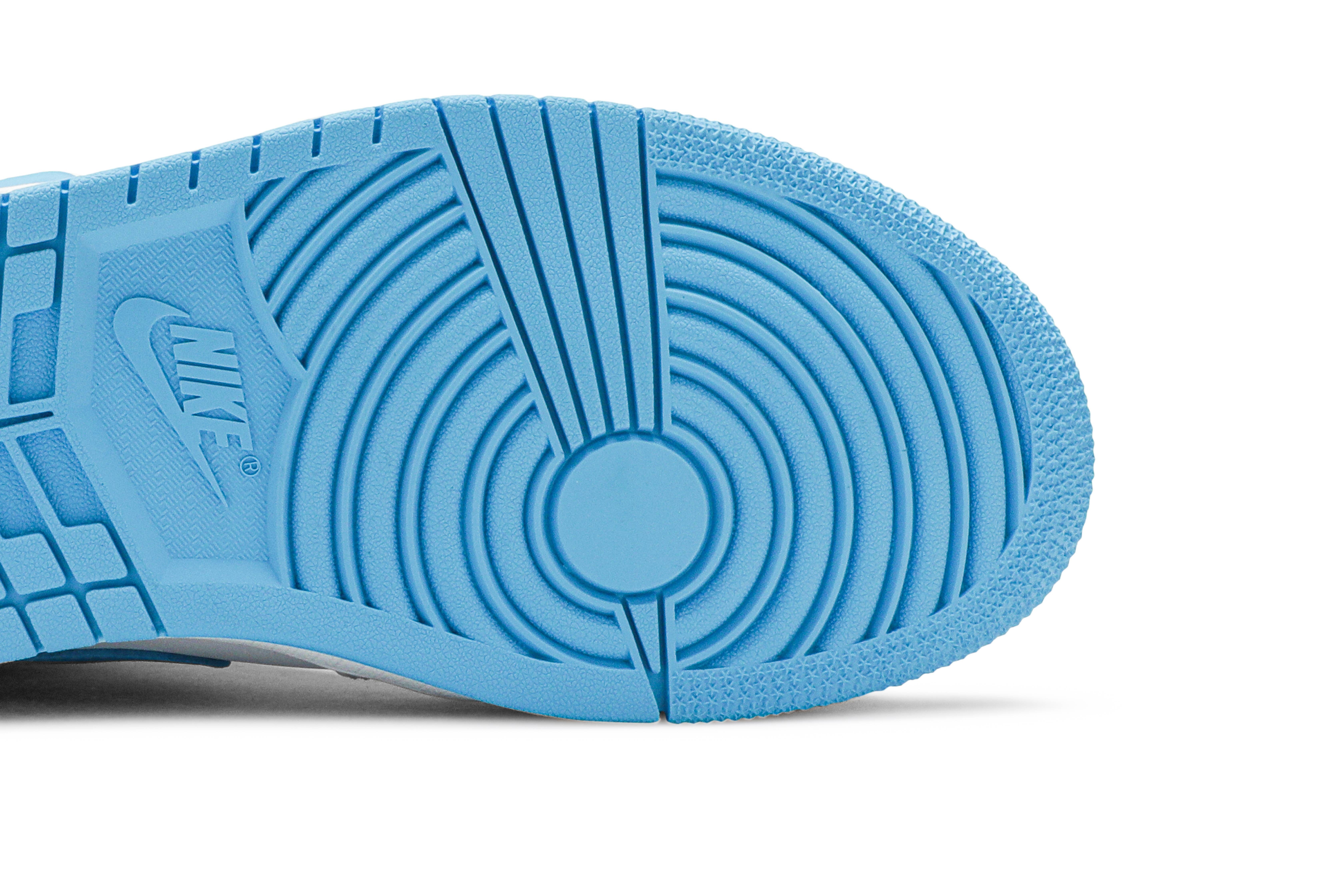 Wmns Air Jordan 1 Mid 'UNC' - 5
