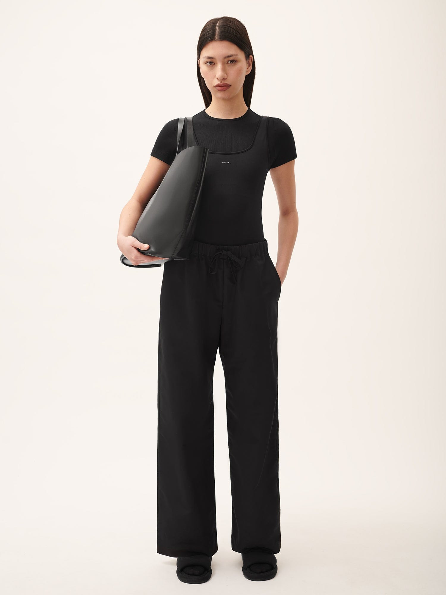 Women's (gaia)PLNT Nylon Straight Leg Track Pants - Black - 2