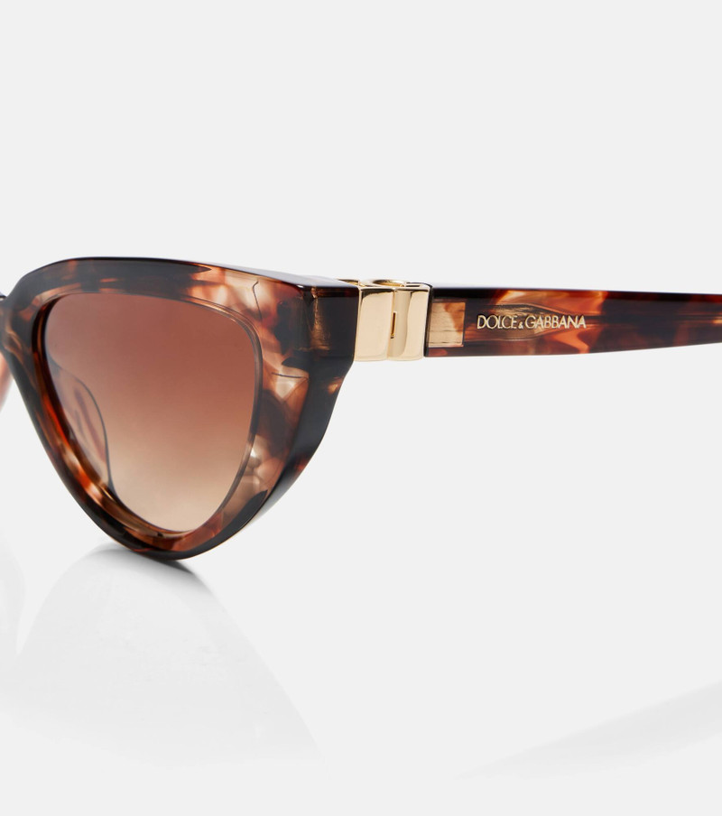 Dolce & Gabbana DG cat-eye sunglasses outlook
