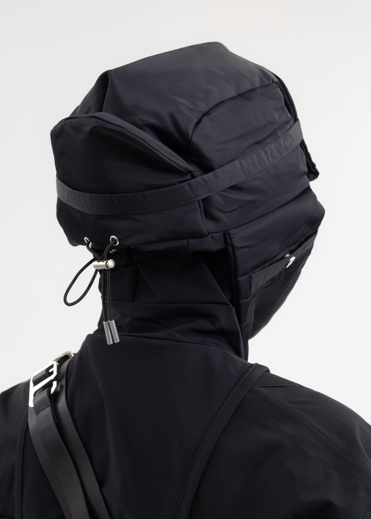 HELIOT EMIL™ BLACK SURREPTITIOUS TRAPPER HAT | REVERSIBLE