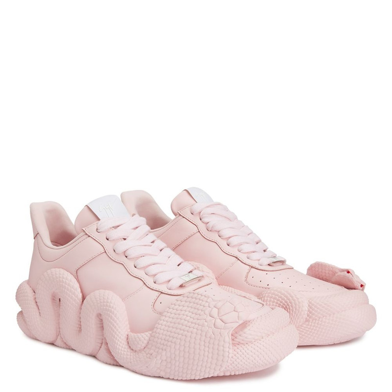 Giuseppe Zanotti Cobras outlook