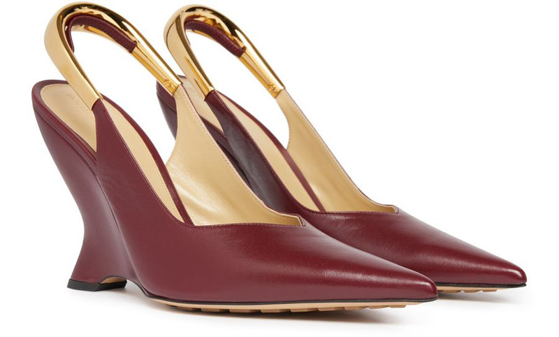 Bottega Veneta Punta pumps outlook