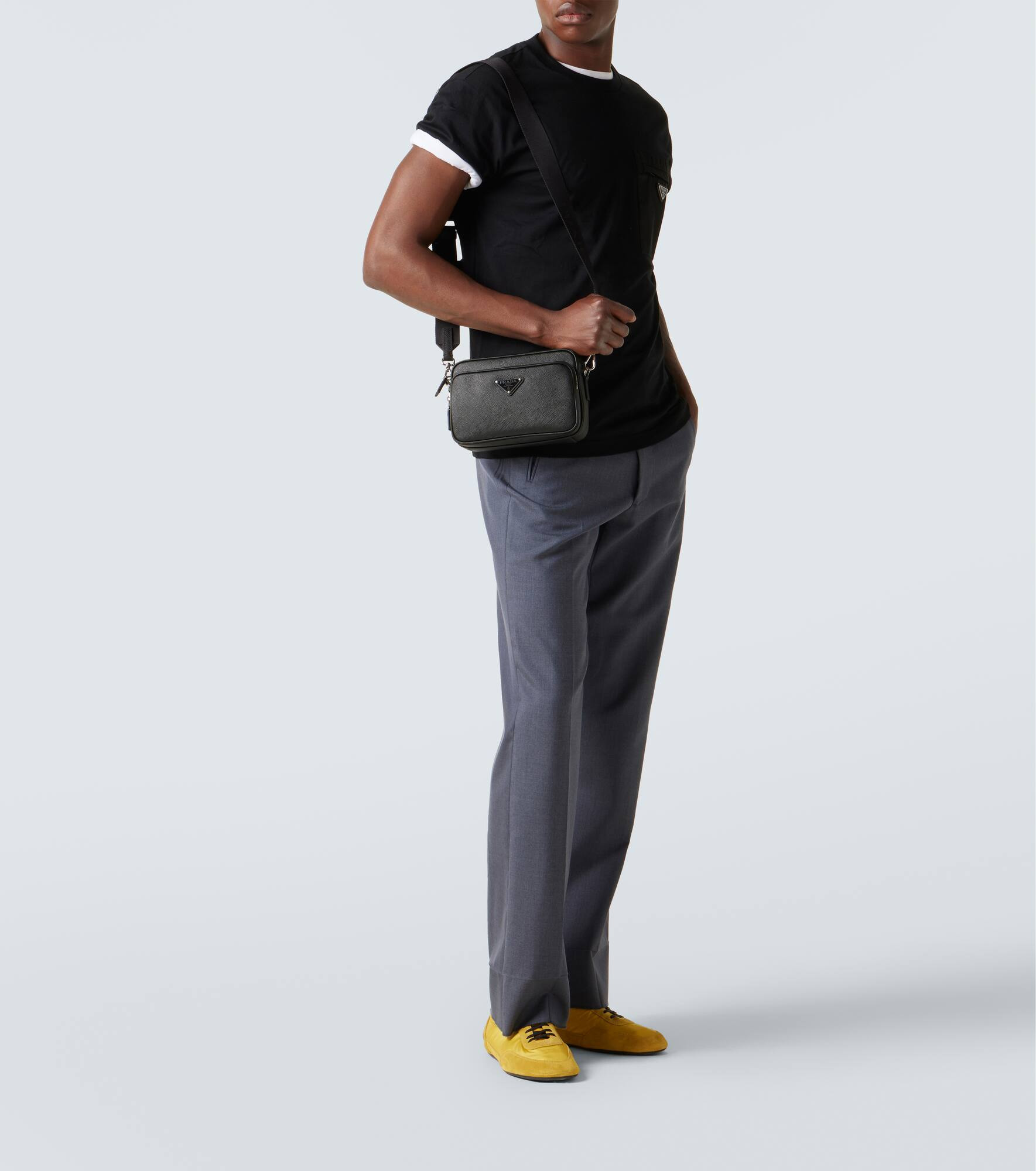 Saffiano leather shoulder bag - 7