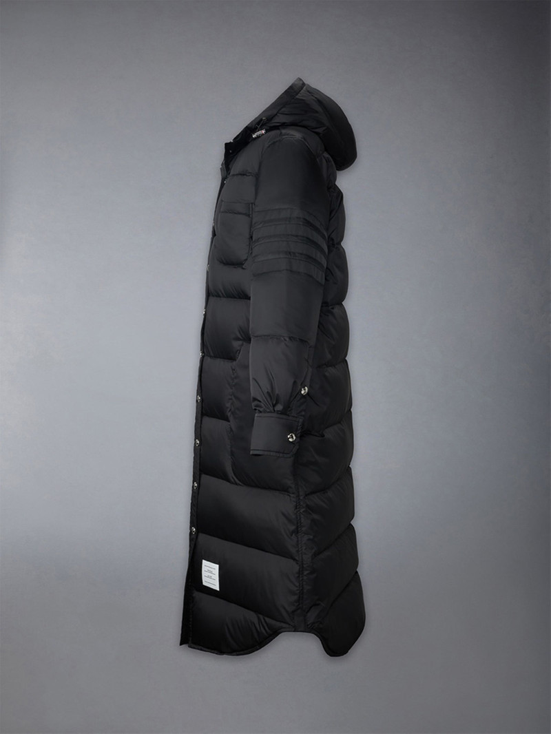 Thom Browne Downfilled 4-bar Hooded Shirtdress outlook