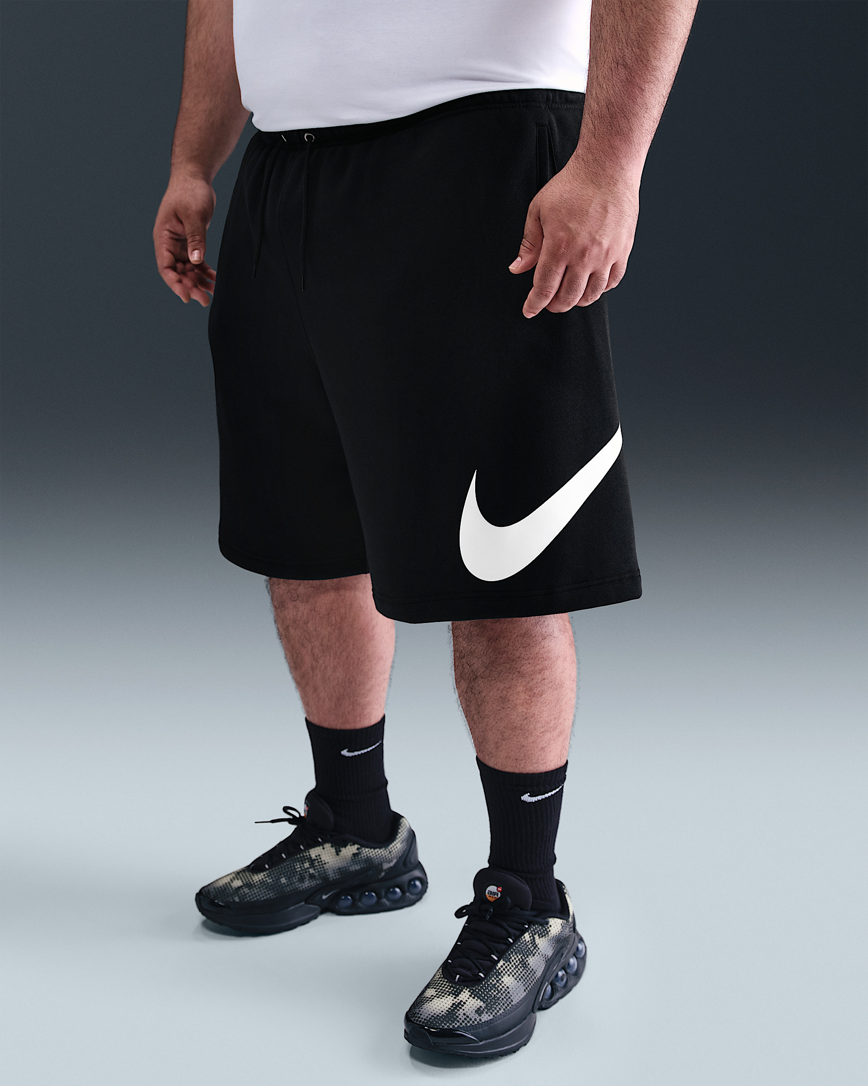 Nike Club Men's Fleece Shorts - 7