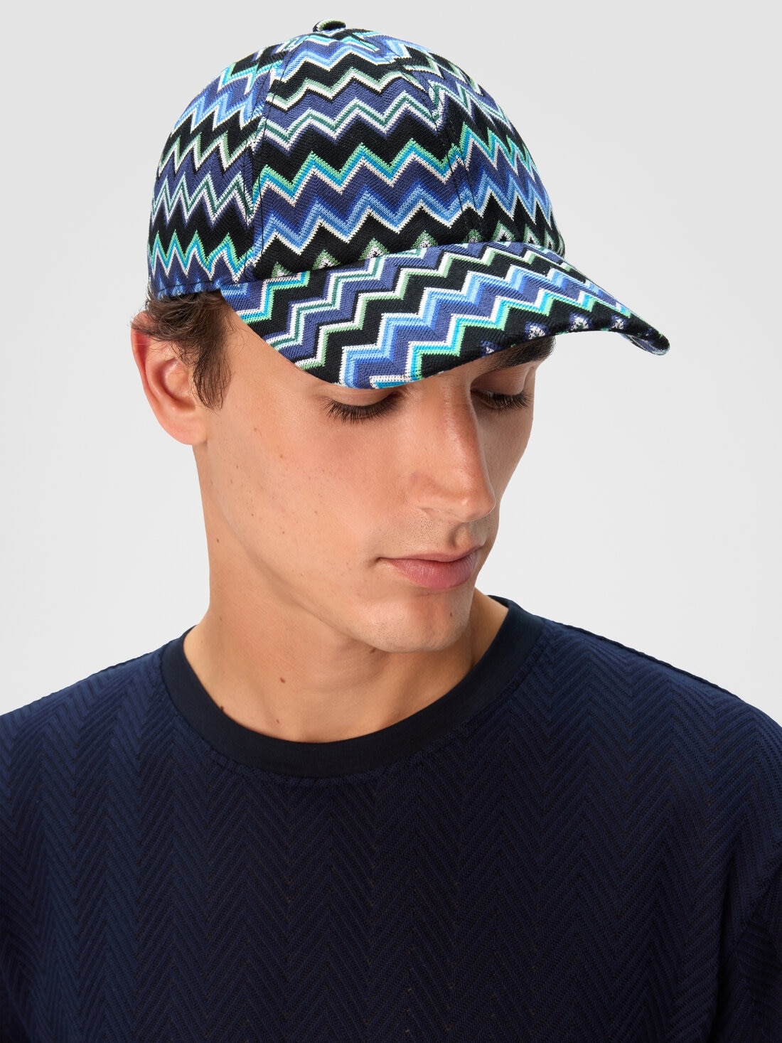Cotton baseball cap with zig zag pattern - 4