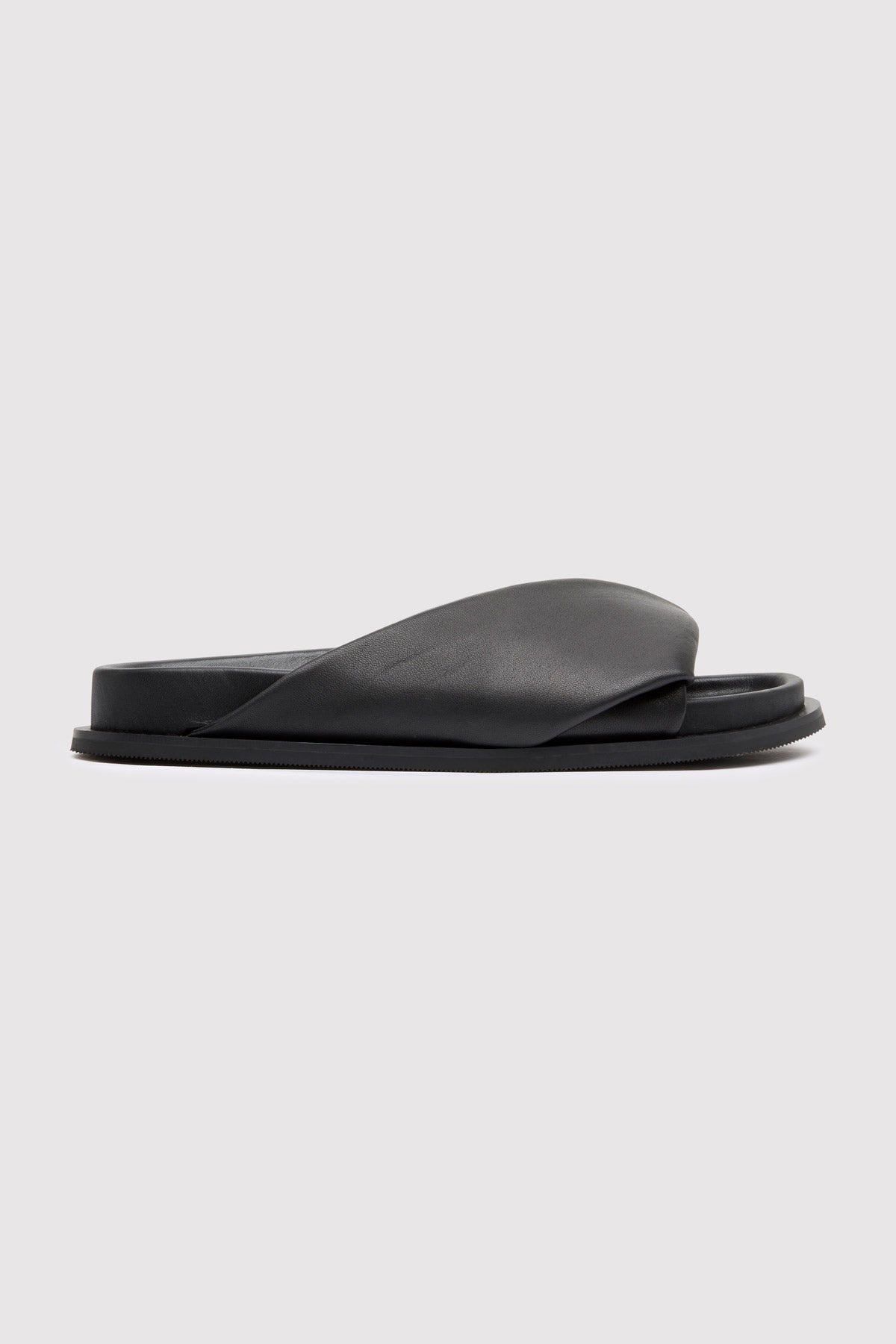 Fold Detail Slide - Black - 3