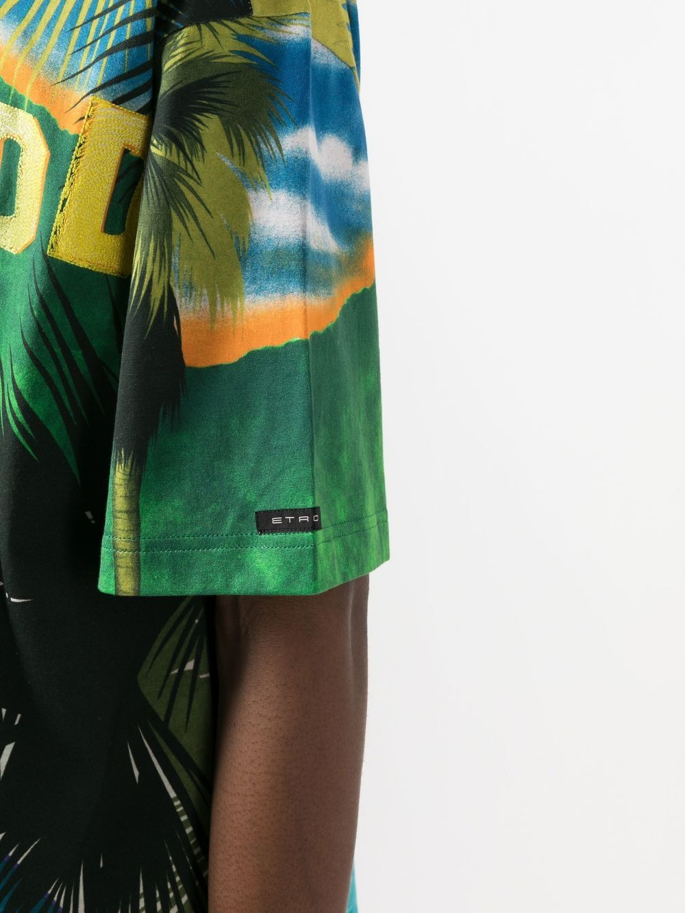 graphic-print short-sleeved T-shirt - 5