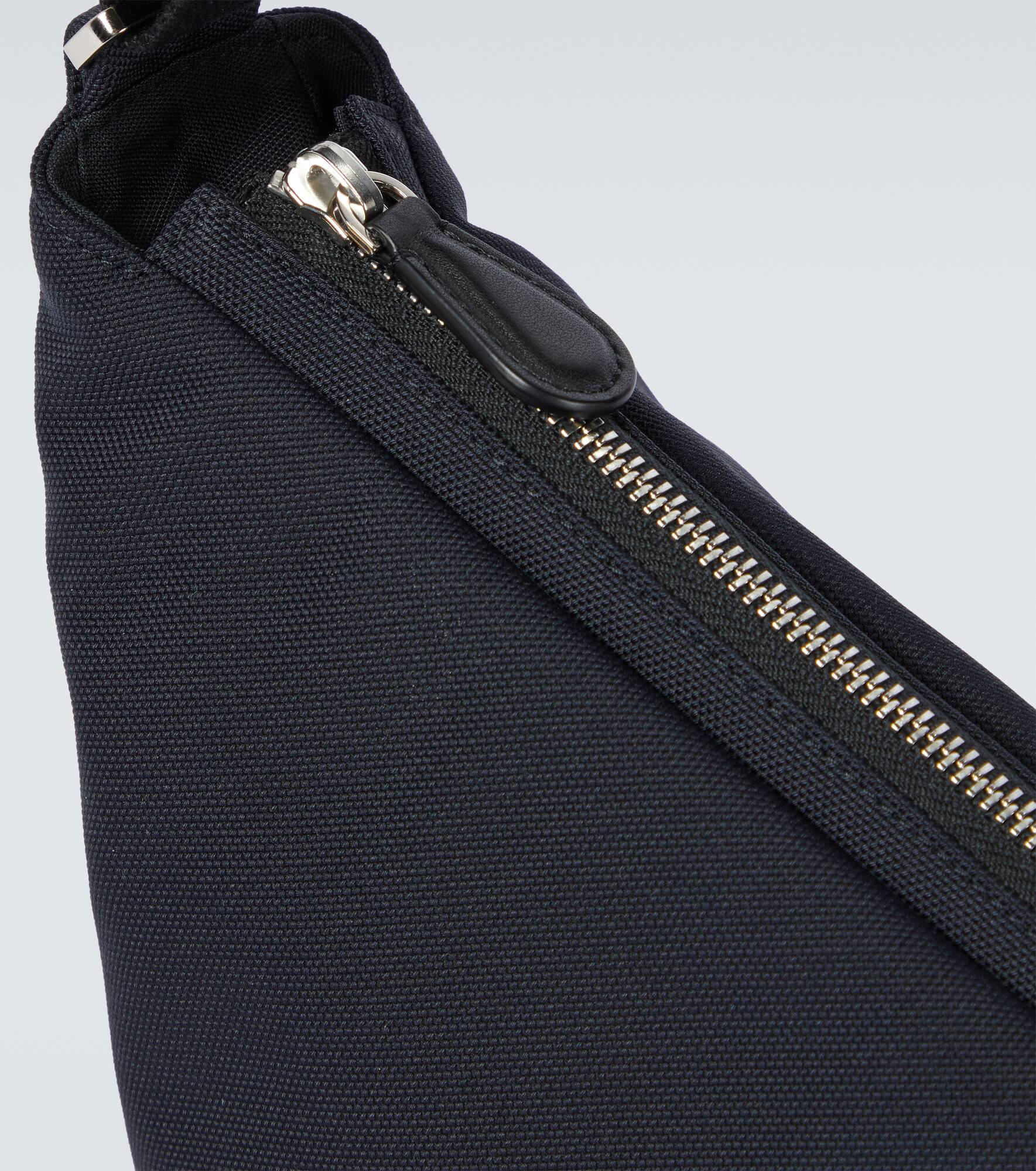 Slouchy Banana Two nylon bag - 6