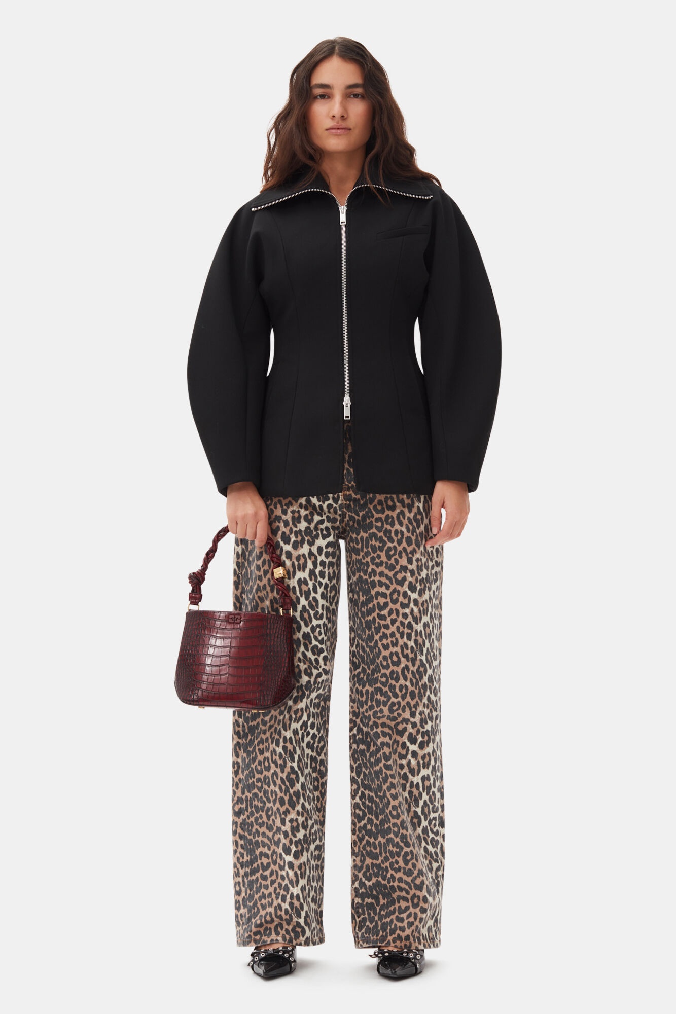 BLACK BONDED CREPE CURVE SLEEVE JACKET - 3
