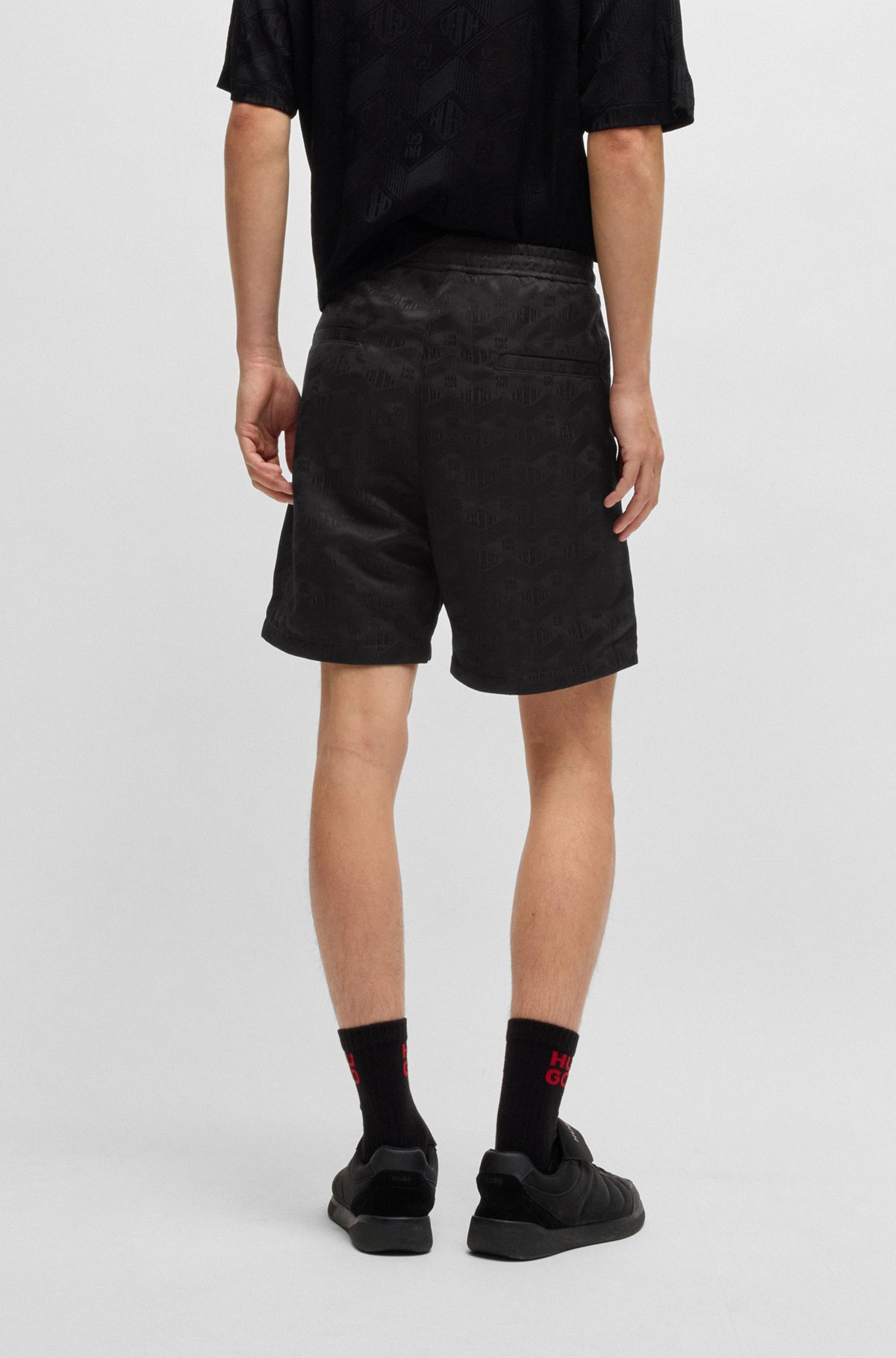 RELAXED-FIT SHORTS WITH GEOMETRIC LOGOS - 4