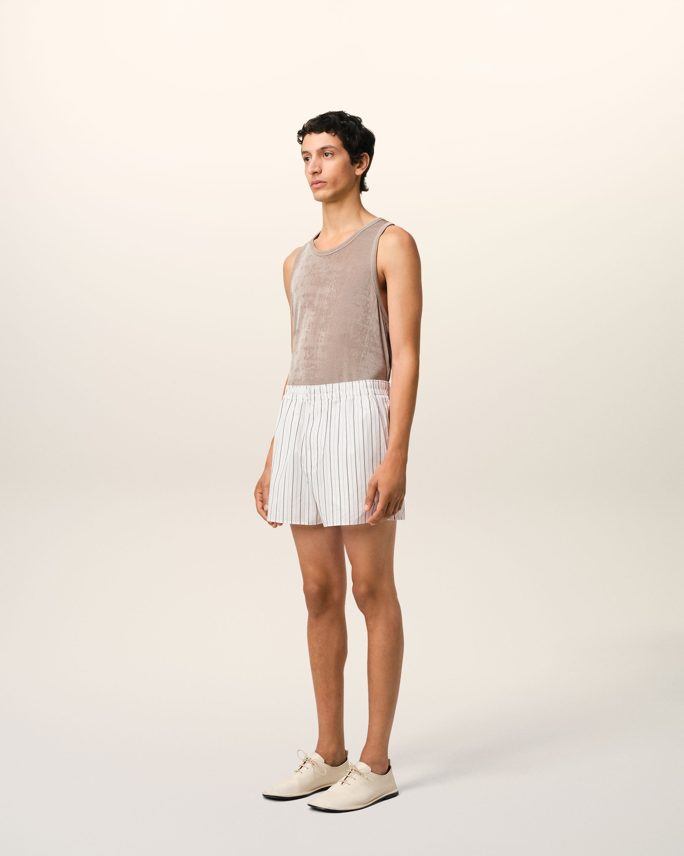 WHITE AND BLUE COTTON ELASTICATED SHORT - 6