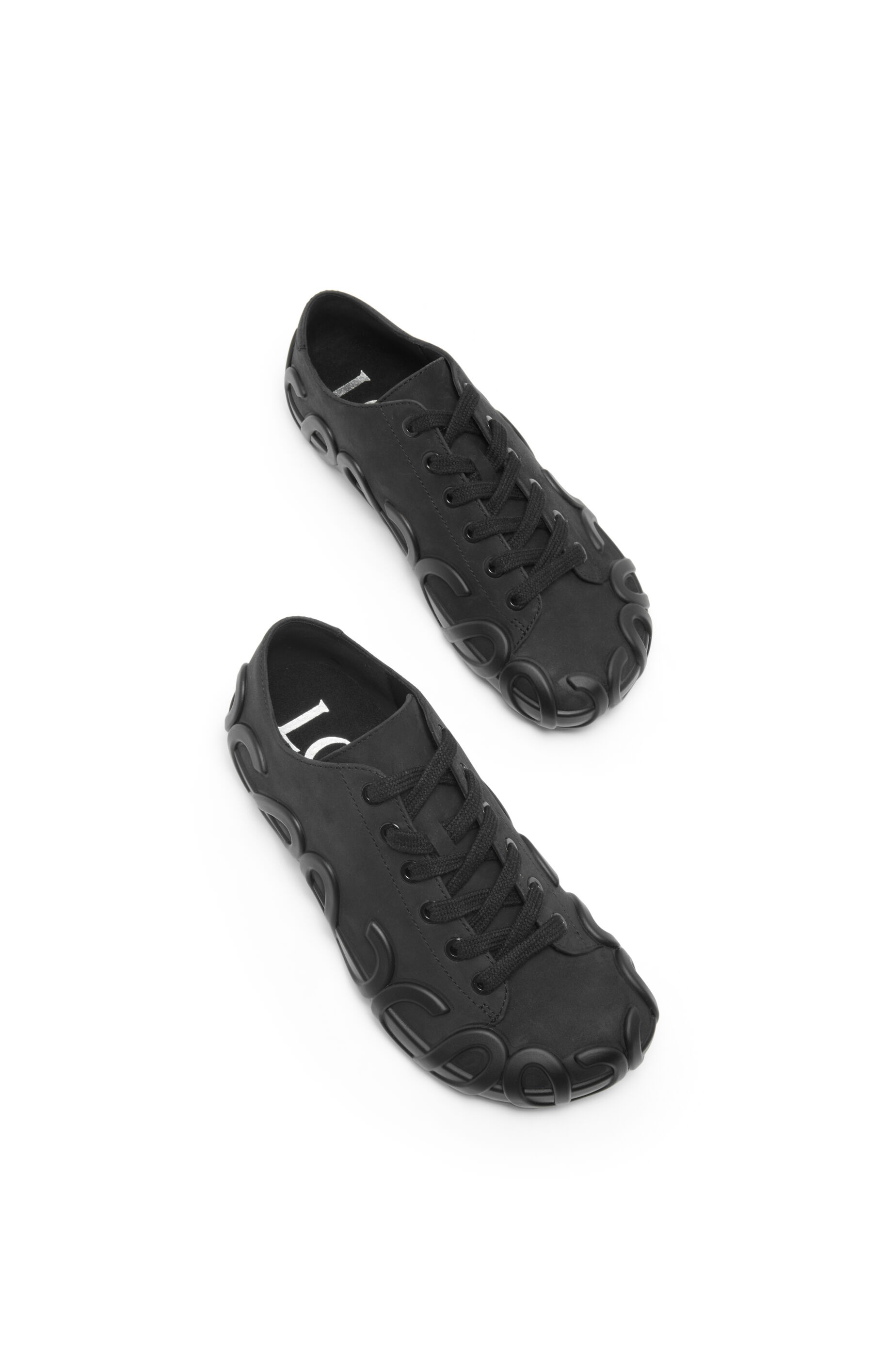 Rise lace-up sneaker in nubuck - 3