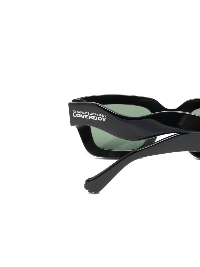 Topsy turvy sunglasses 3