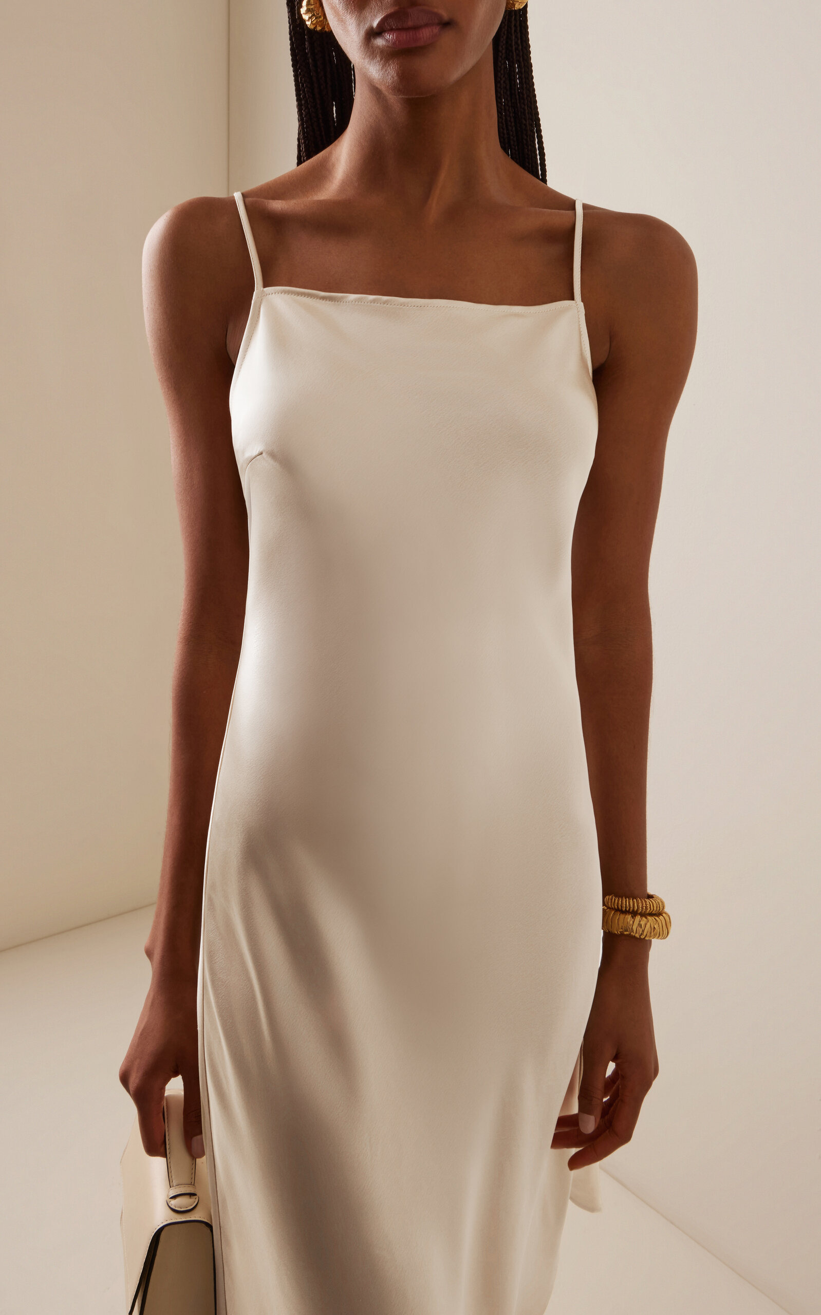 Exclusive Leviana Satin Midi Dress ivory - 4