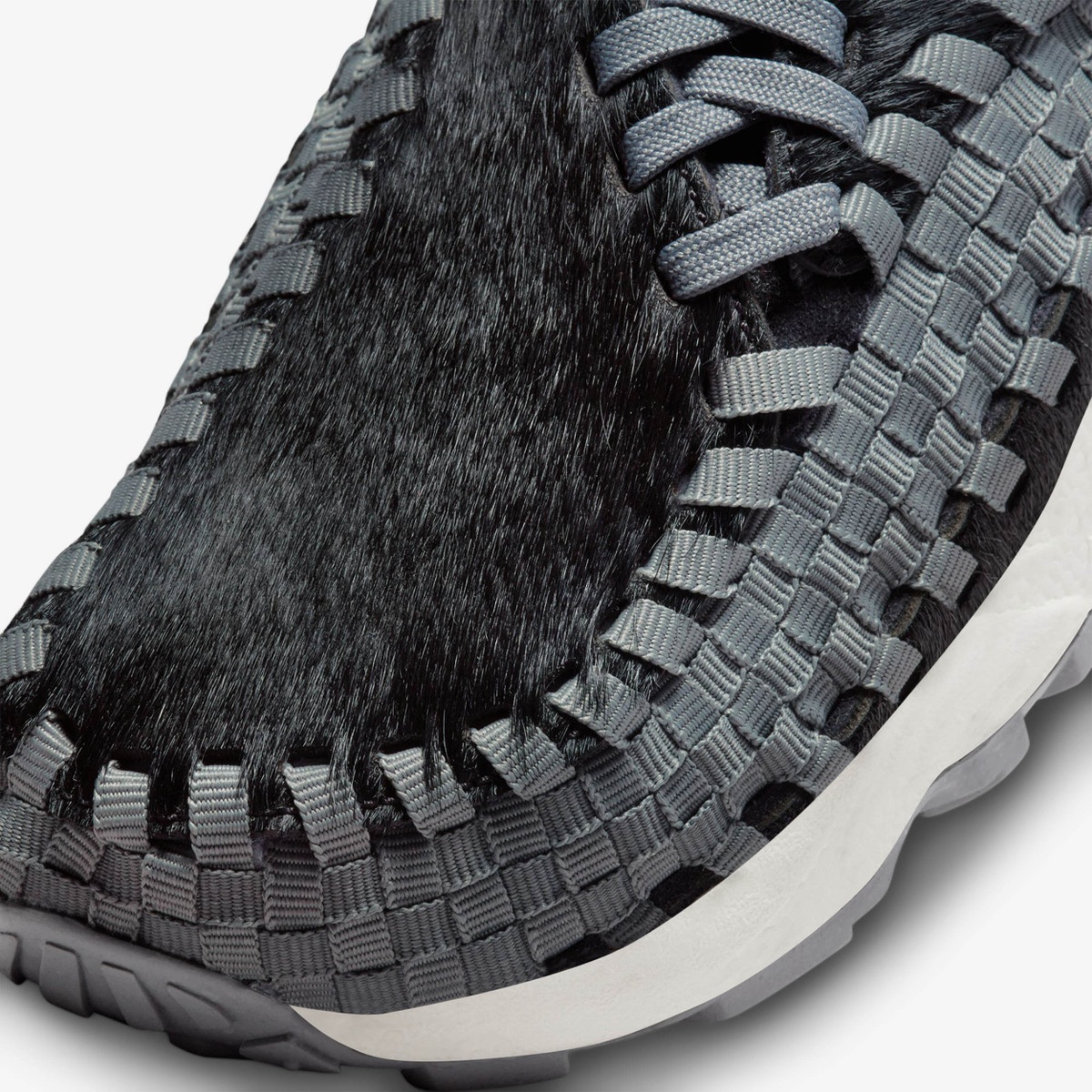 Wmns Air Footscape Woven - 6