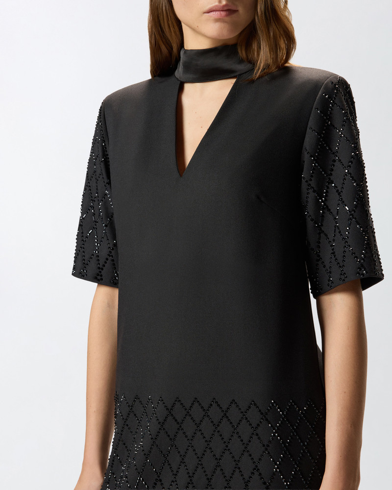T-SHIRT-STYLE DRESS WITH RHINESTONES 5