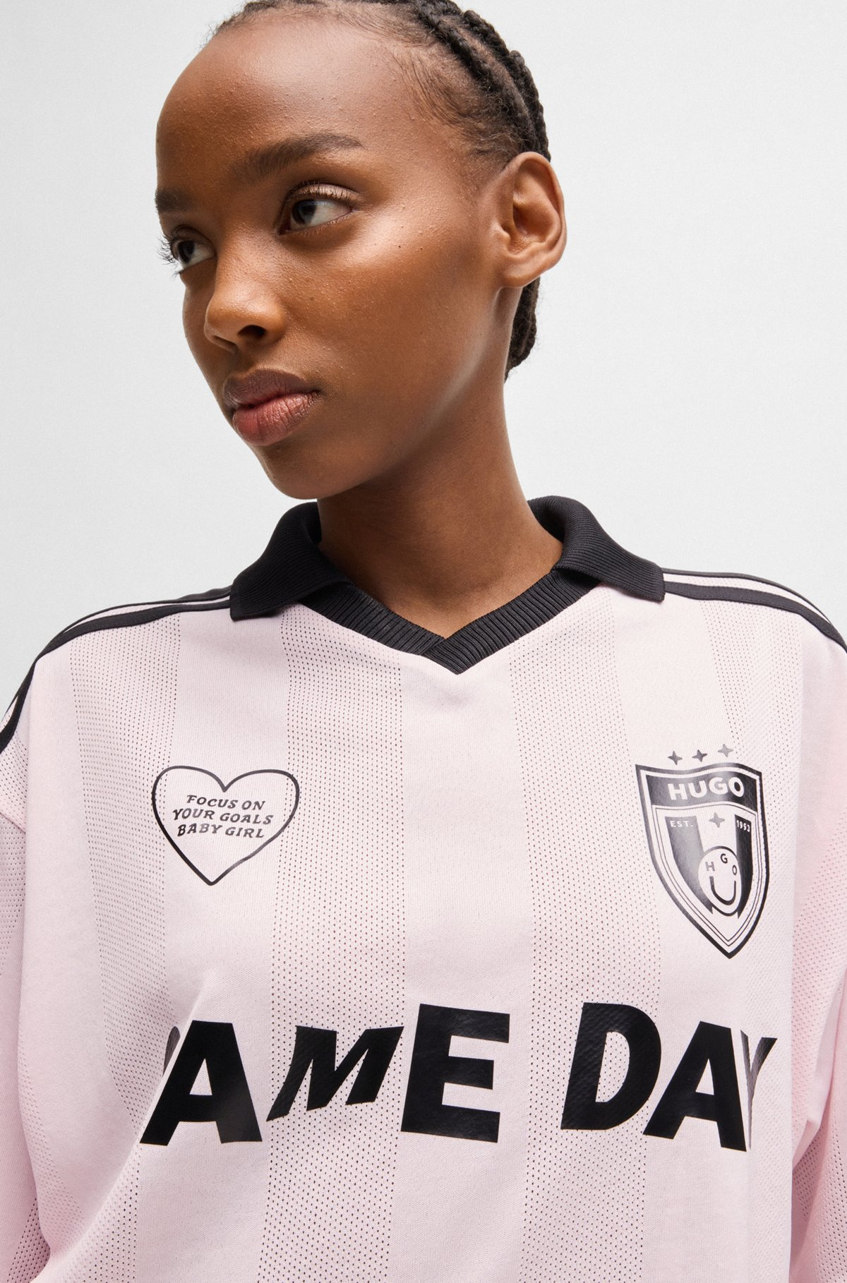 FOOTBALL-INSPIRED MESH T-SHIRT WITH HAPPY HUGO LOGO - 5